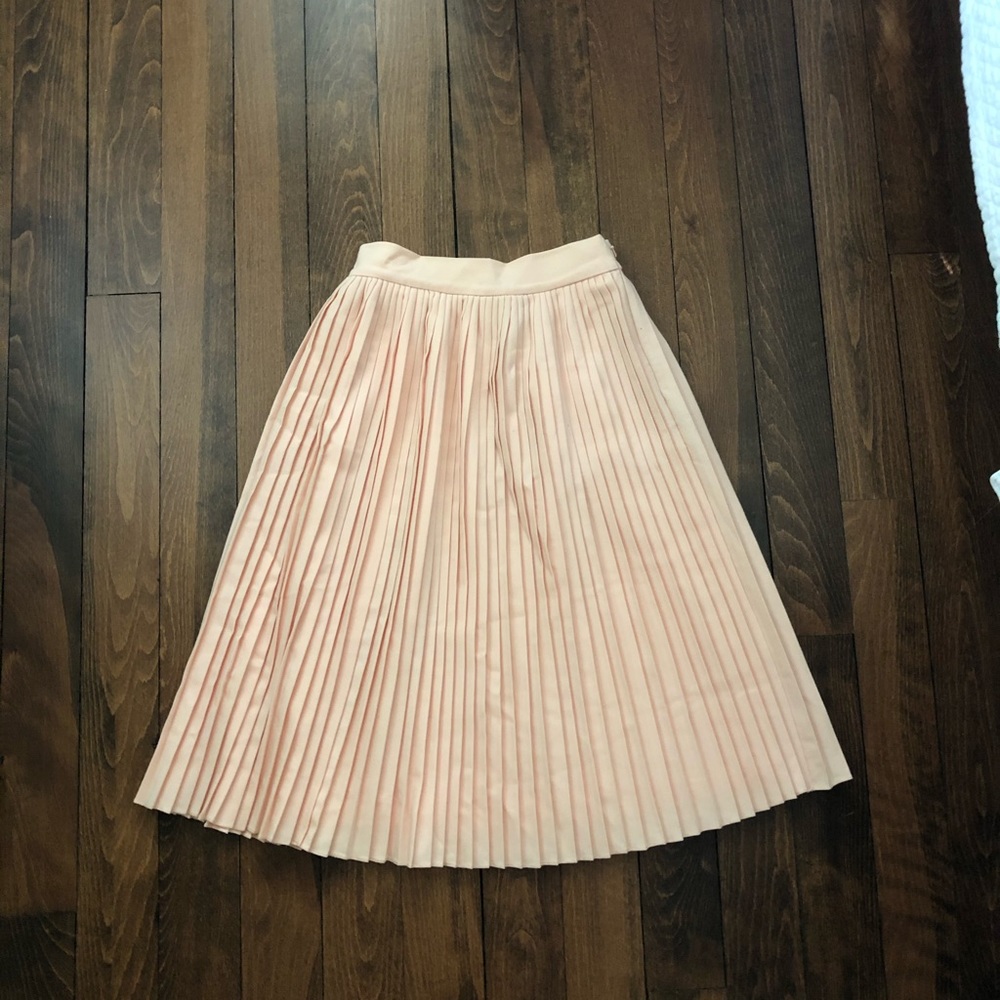 Midi pleated skirt